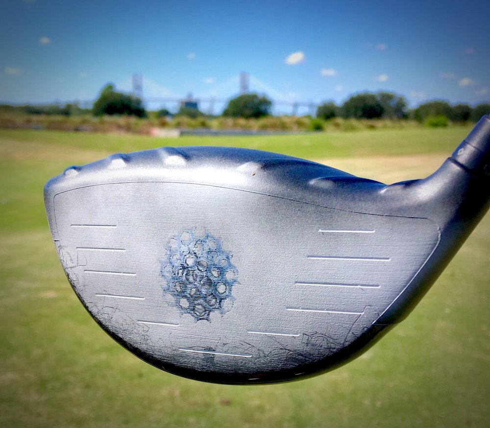 Xem kỹ thuật đánh golf xa chuẩn khi trời có gió
