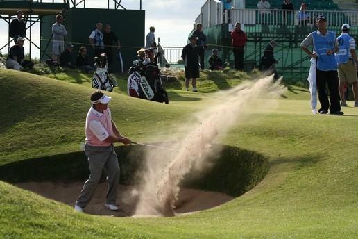 Cách đánh cát golf chuẩn chuyên nghiệp