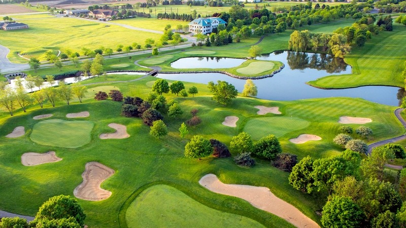 Tìm hiểu golf Course là gì? Có các loại sân golf nào?