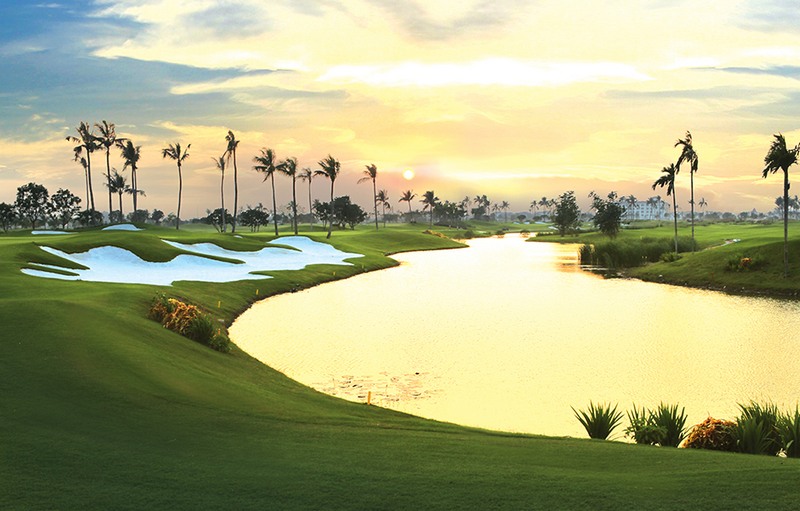 Sân golf Miền Bắc Sông Giá