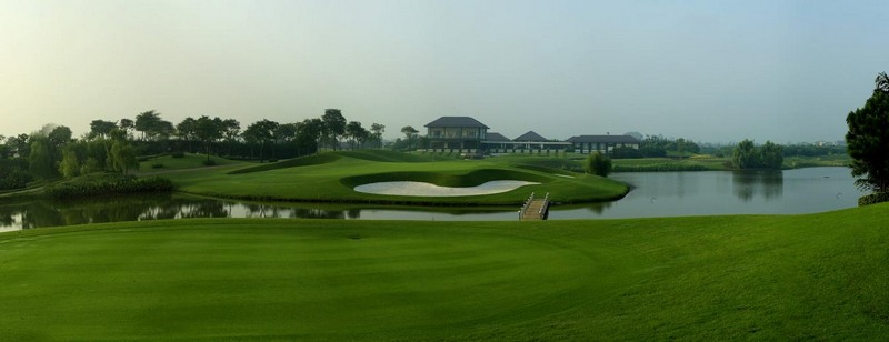 Sân golf Miền bắc Vân trì