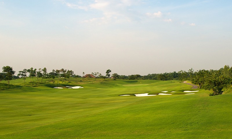 Tổng quan về sân golf Sky Lake