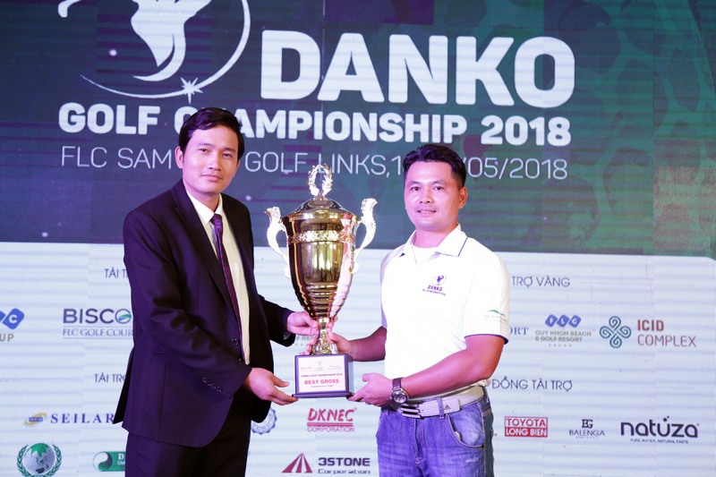 nhà vô địch của giải golf Danko