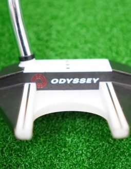 Thiết kế mặt gậy golf putter cũ Odyssey white/matte black có nhiều cải tiến