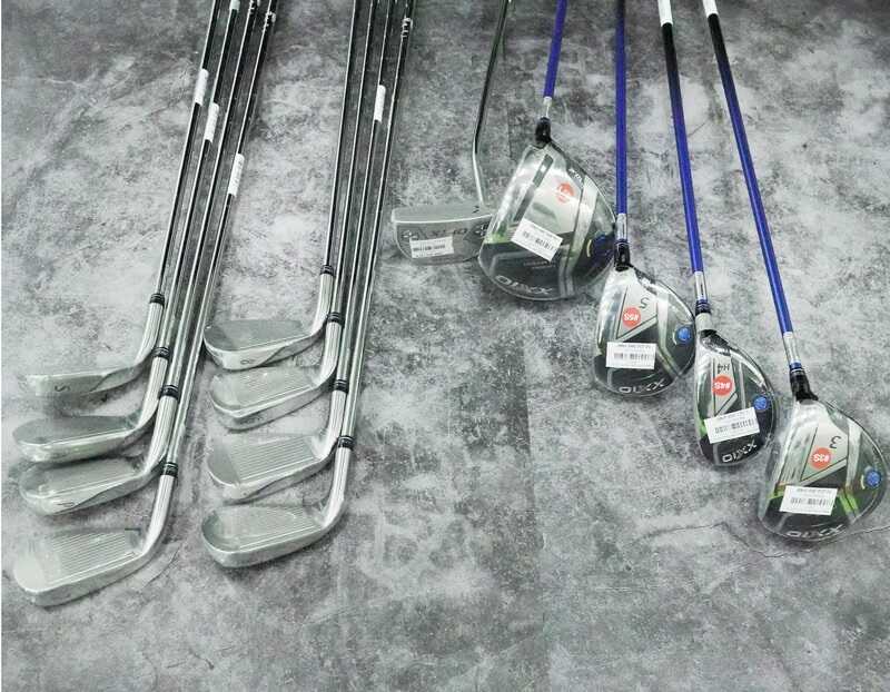 Bộ gậy golf tiêu chuẩn thương hiệu XXIO được bày bán nhiều trên thị trường