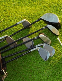 Cách chọn gậy golf phù hợp từ chuyên gia GolfGroup Academy