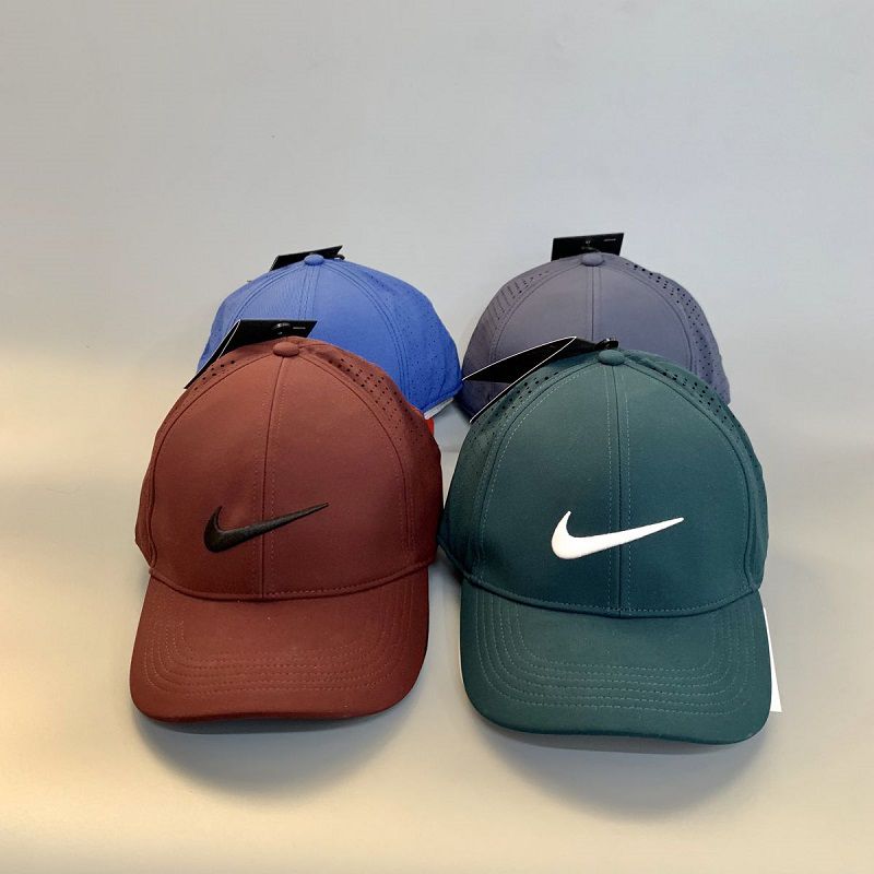 Thương hiệu mũ golf Nike được rất nhiều golfer yêu thích