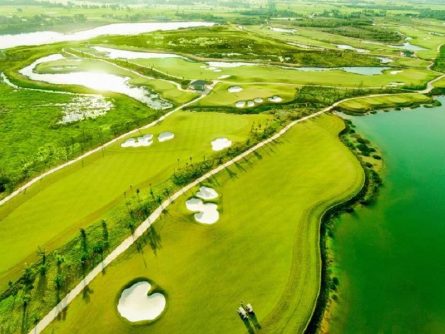 Sân golf Tân Mỹ với tổng diện tích 120ha