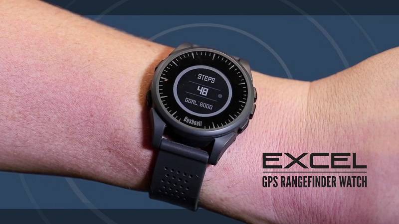Bushnell Excel GPS được thiết kế theo kiểu nút bấm vật lý mà không phải dạng cảm ứng