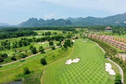 Tìm hiểu về kích thước sân tập golf