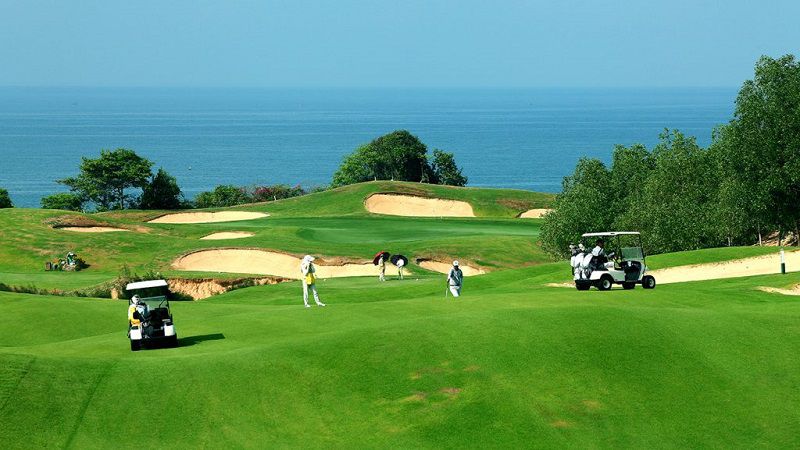 Mức giá chơi ở sân golf Bình Thuận Sea Link được niêm yết công khai