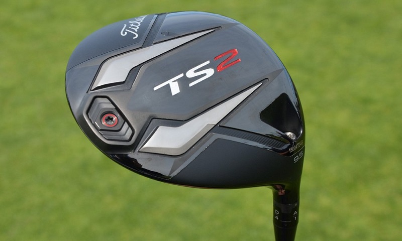 Gậy golf driver Titleist TS2 được thiết kế mỏng và nhẹ