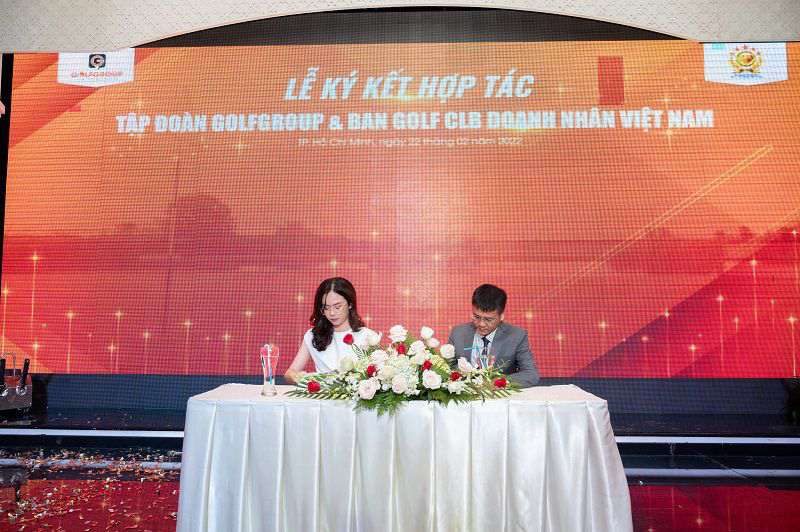 Hình ảnh trong buổi lễ ký kết hợp tác chiến lược giữa GG và CLB Doanh Nhân Việt Nam