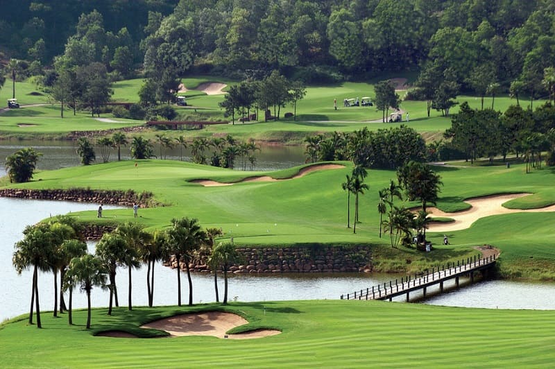 Sân golf Chí Linh được mệnh danh là một trong số các sân golf đẹp nhất Việt Nam 