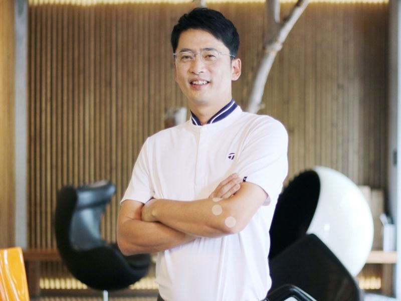 Thầy dạy golf Hà Nội Lee Jae Hong, Hàn Quốc