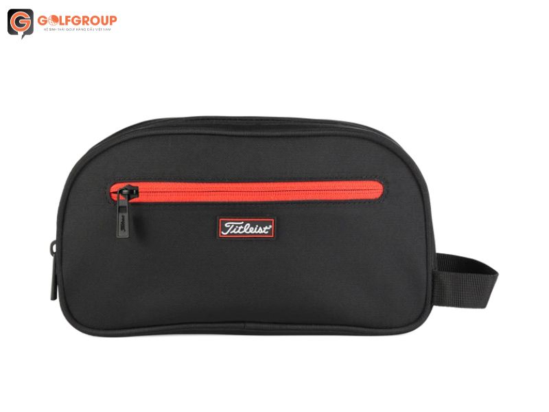 Túi Golf Cầm Tay Titleist Players Dopp Kit TA20PDK-06 với thiết kế nhỏ gọn