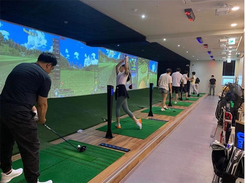 Học viện Sunny Golf tại Hàn sử dụng công nghệ từ OKONGOLF