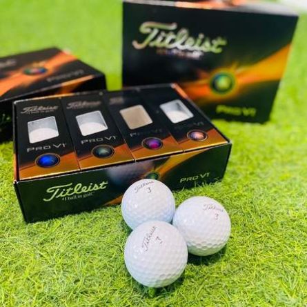 hinh-anh-bong-golf-titleist-pro-v1-2021