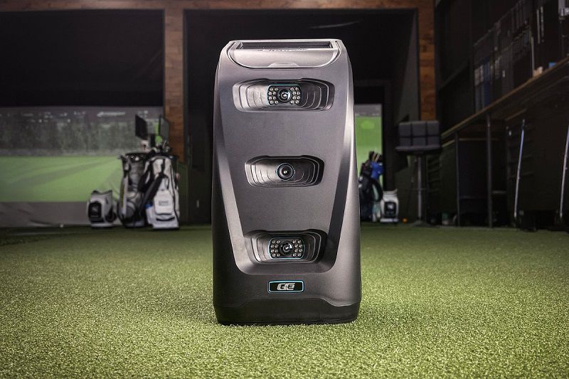 Máy cảm biến lưu trữ và cung cấp nhiều chỉ số cho từng cú đánh của golfer