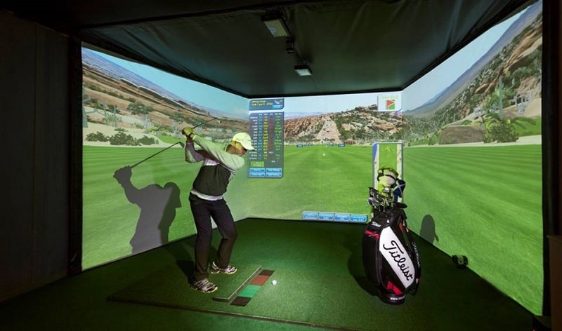 Phòng golf 3D 3 màn hình đẳng cấp, sang trọng
