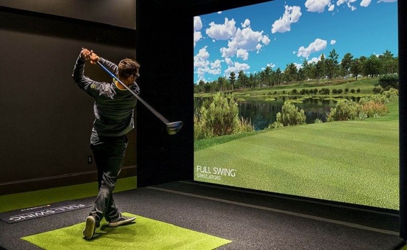 Phòng golf 3D thuê theo giờ thu hút lượng khách hàng đông đảo