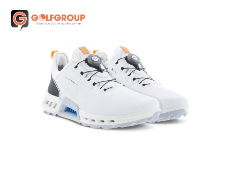 Giày nam Ecco Biom C4 White thuộc bộ sưu tập giày golf cải tiến với chất lượng vượt trội.