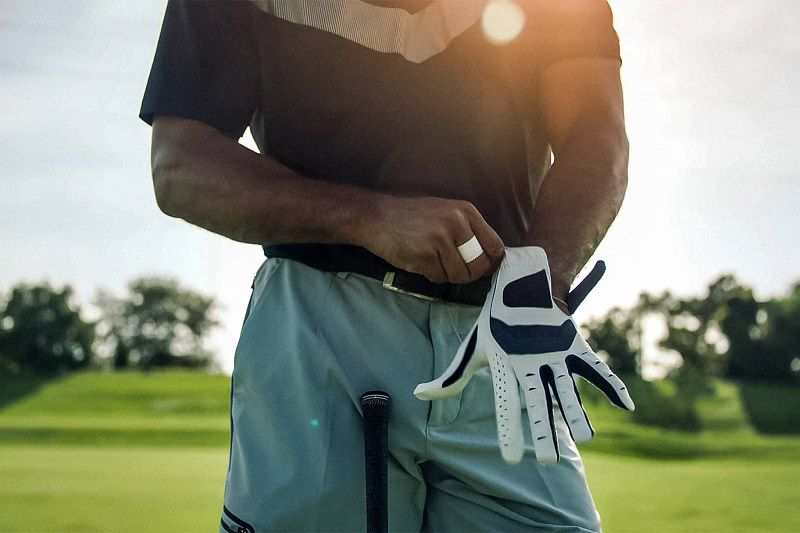 Găng tay golf Nike được nhiều golfer yêu thích