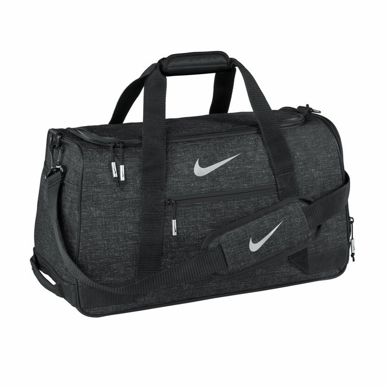 Túi Nike được đông đảo golfer ưu tiên sử dụng