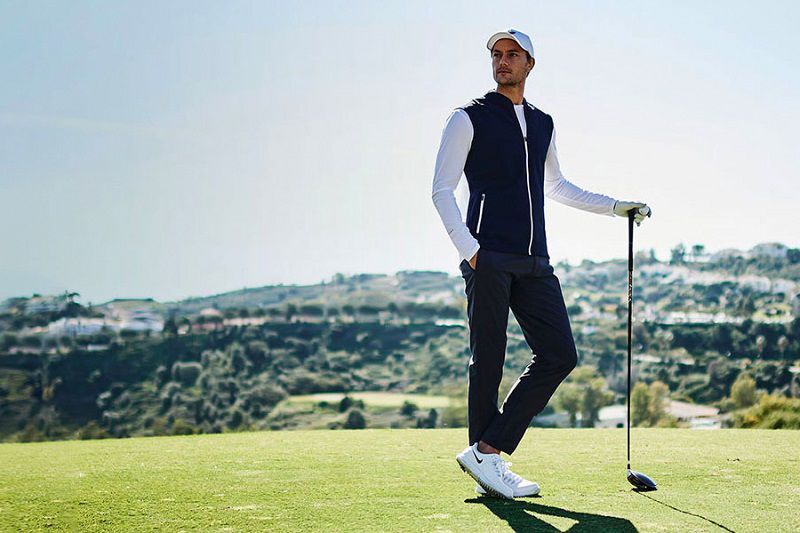 Golfer cần chú ý lựa chọn áo golf nam phù hợp