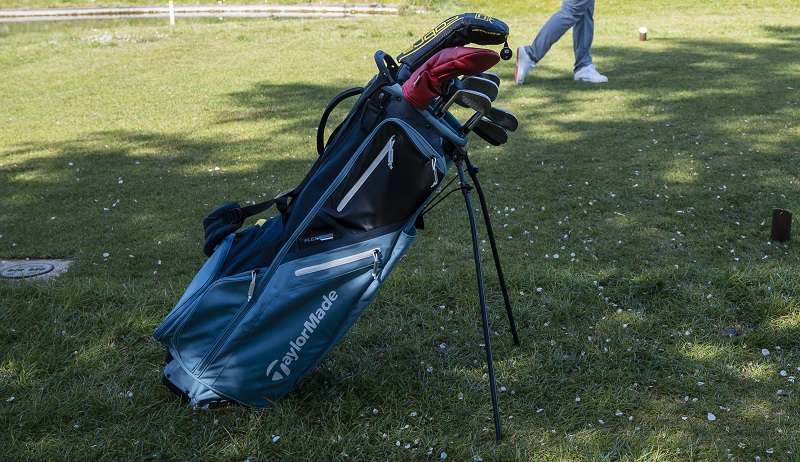 TaylorMade golf bag sở hữu nhiều ưu điểm nổi bật