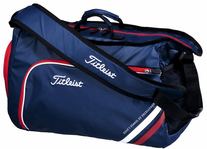 Túi quần áo golf Titleist American Shoulder được nhiều golfer nam yêu thích lựa chọn