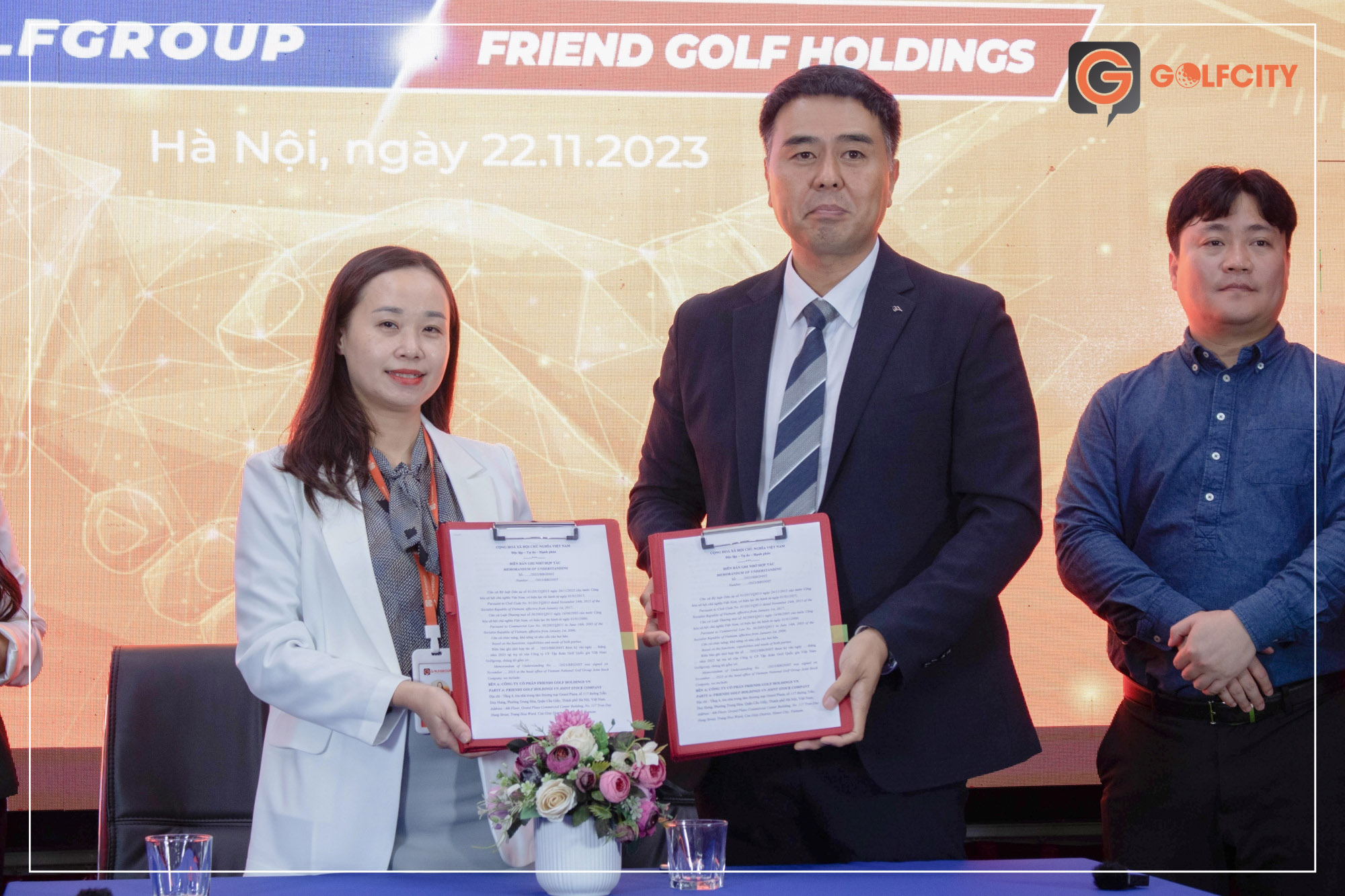 P.TGĐ GolfGroup và đại diện Friends Golf Holdings ký kết biên bản hợp tác