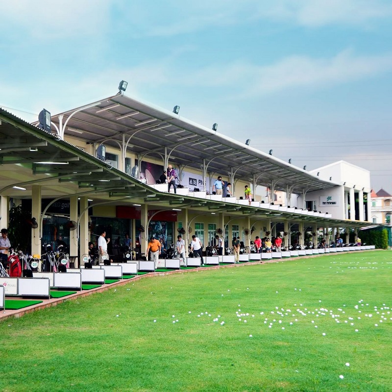Sân tập golf Mỹ Đình Pearl cách Nội Bài chỉ 33km