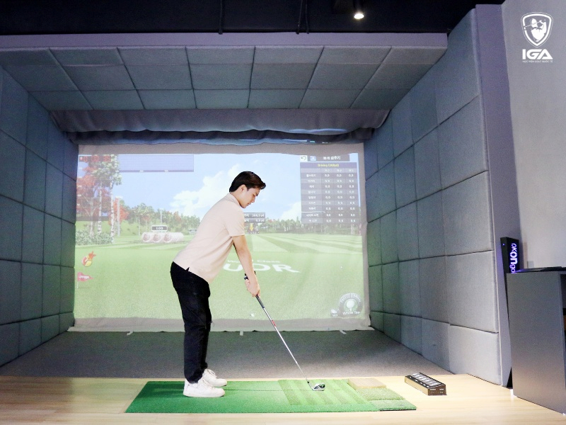 Học viện được đầu tư trang thiết bị hiện đại hỗ trợ golfer