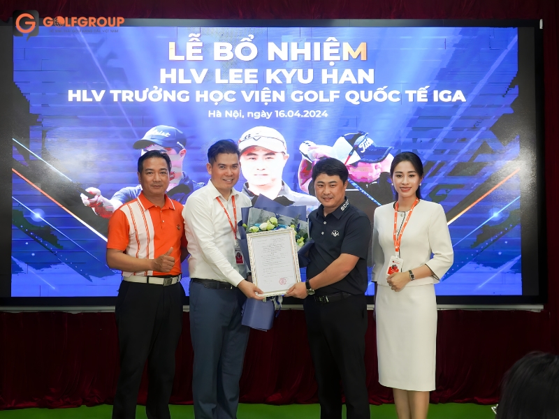 bổ nhiệm HLV Lee Kyu Han