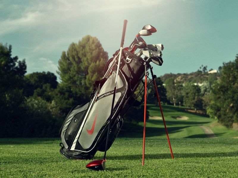 Túi gậy golf có giá đỡ có kích thước trung bình - lớn 