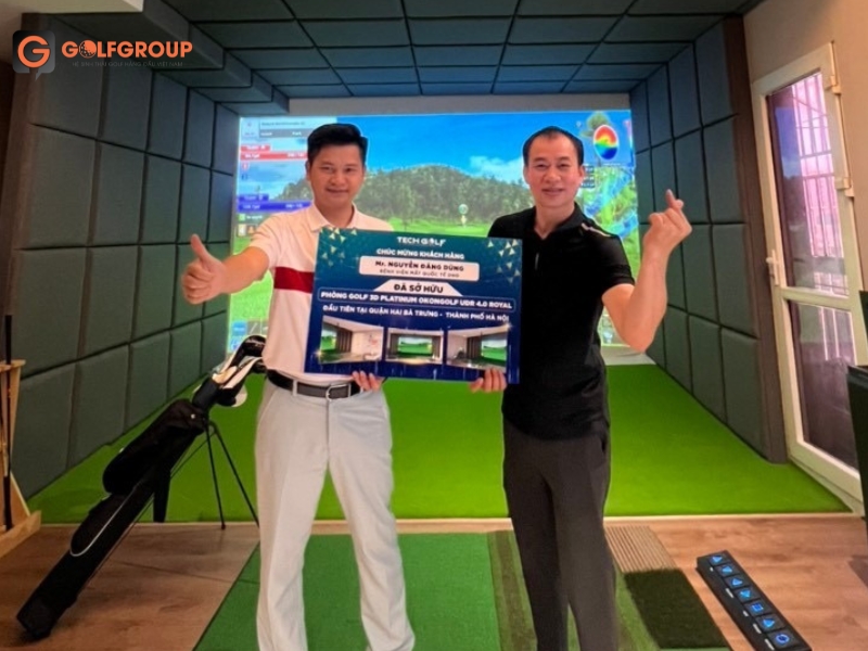 GĐ Nguyễn Dũng bàn giao phòng golf 3D tại Bệnh viện mắt quốc tế