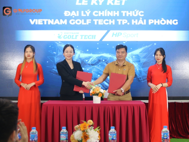 Vietnam Golf Tech đồng hành cùng đối tác đem đến trải nghiệm gậy công nghệ cao trên toàn quốc