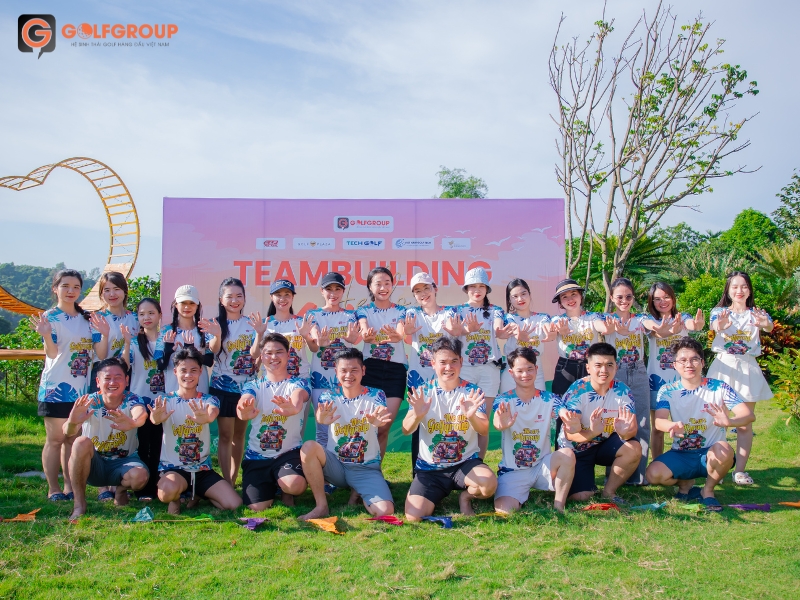 Golfgroup “Đỉnh Nóc, Kịch Trần" Với Team Building “Vui Hoà Bình - Cháy Hết Mình"