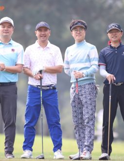 Công ty Kwong Ho Vina Tăng Tình Hợp Tác Hữu Nghị Với Đối Tác Sau Mini Outing Trên Sân Golf Đồng Mô