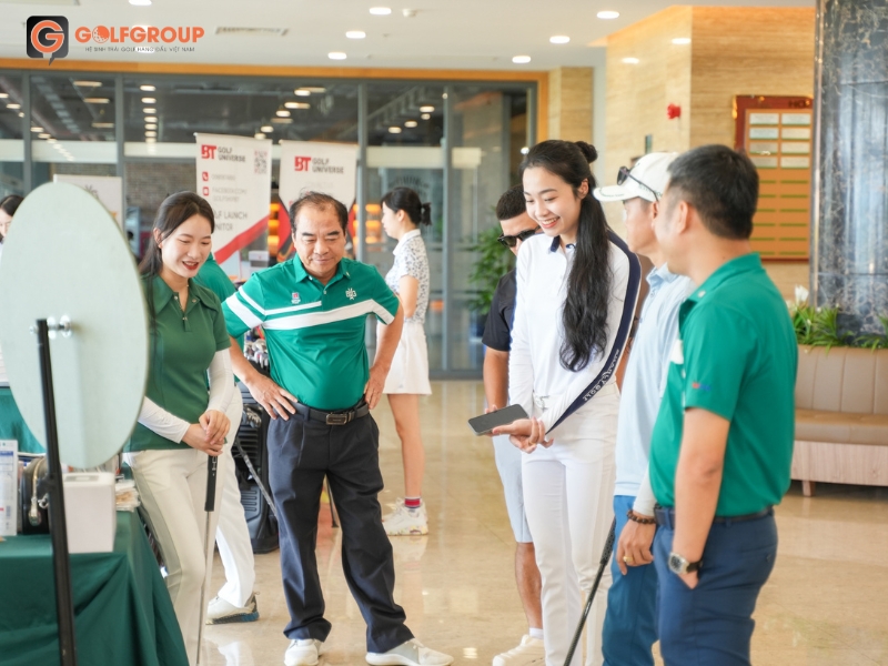 Anh Em Ghép Flight Phía Nam Tổ Chức Mini Outing Giao Lưu Kết Nối Tại Sân Golf Royal Long An Golf & Villas