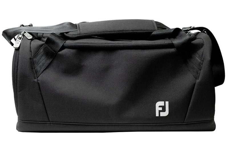 Anytime Duffel FA23TVDFL-0 gây ấn tượng với ngăn chứa siêu rộng