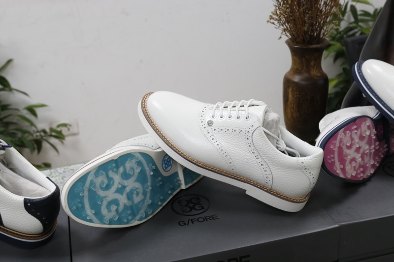Giày tập gôn G/fore Saddle Gallivanter màu trắng sang trọng
