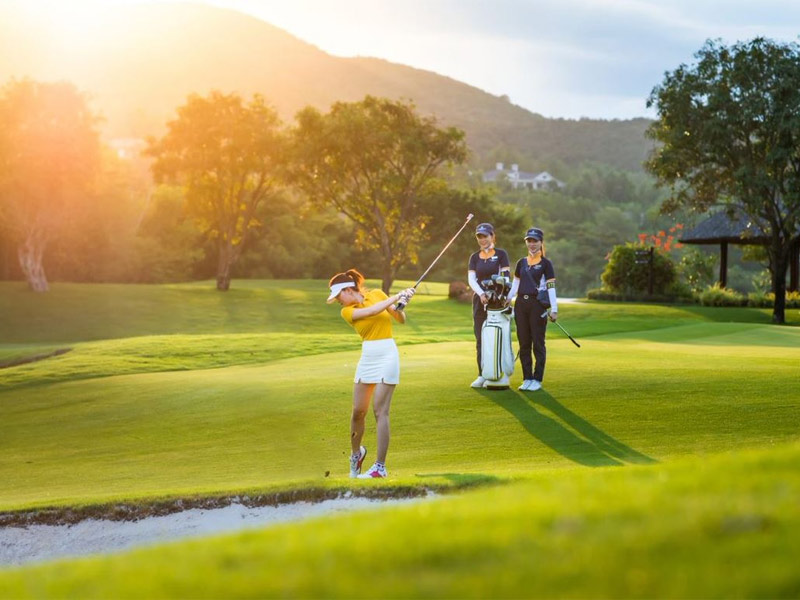 Mỗi sân golf sẽ có giá green fee khác nhau