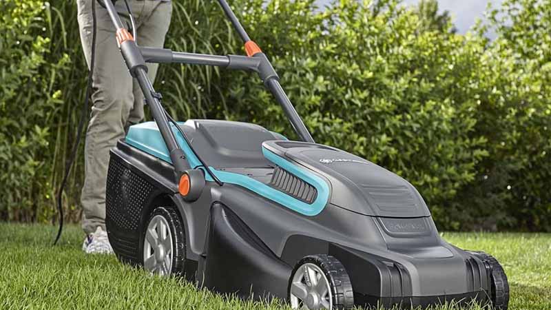 Máy cắt cỏ đẩy tay thường có chi phí khá rẻ