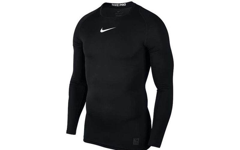 Áo giữ nhiệt golf Nike được đông đảo golfer trên thế giới lựa chọn