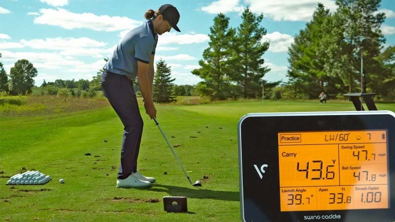 Đơn vị đo khoảng cách trong golf thường là Yard và mét