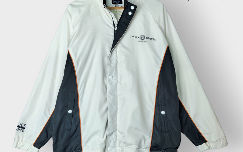 Áo khoác Lynx golf cũng là sự lựa chọn rất tốt cho golfer
