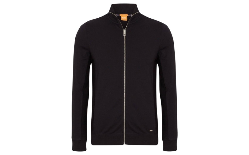 Áo khoác golf Hugo Boss có thể sử dụng ngay cả khi không chơi golf