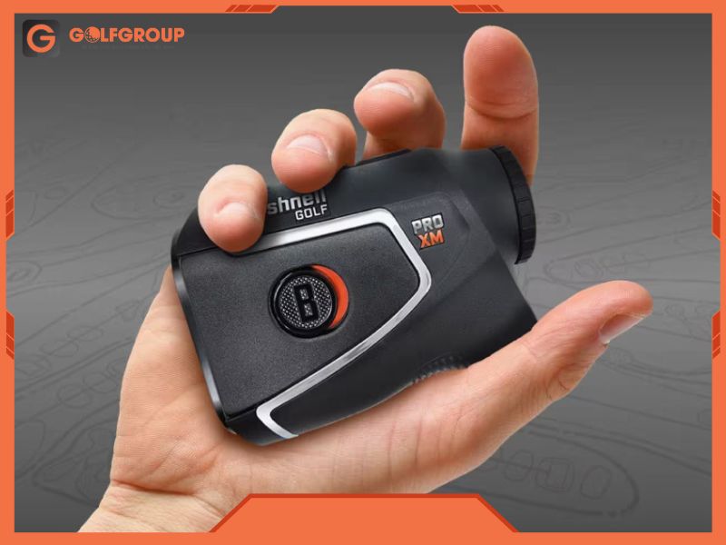 Máy đo khoảng cách Bushnell Pro XM thiết kế gọn nhẹ, tối ưu thao tác trên sân golf